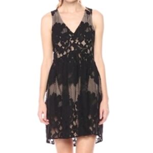 Ali & Jay LA Grande Rouge black lace floral baby doll vneck cocktail dress sz S
